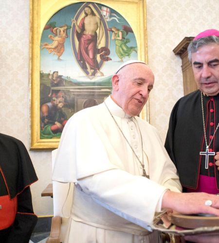 Papa Francisco deja abierta opción de visitar el país